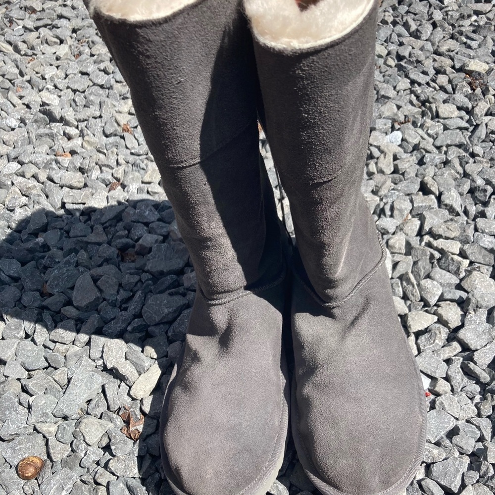 Size 10 Koolburra winter boots